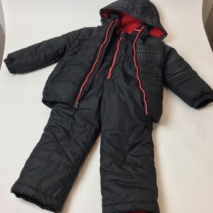 Tony Hawk & Co Black and red snowsuit size 2y-3t